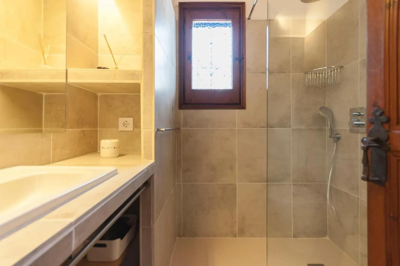 Let'S Holidays 7 Xemeneies House Tossa de Mar 0*,  Spain